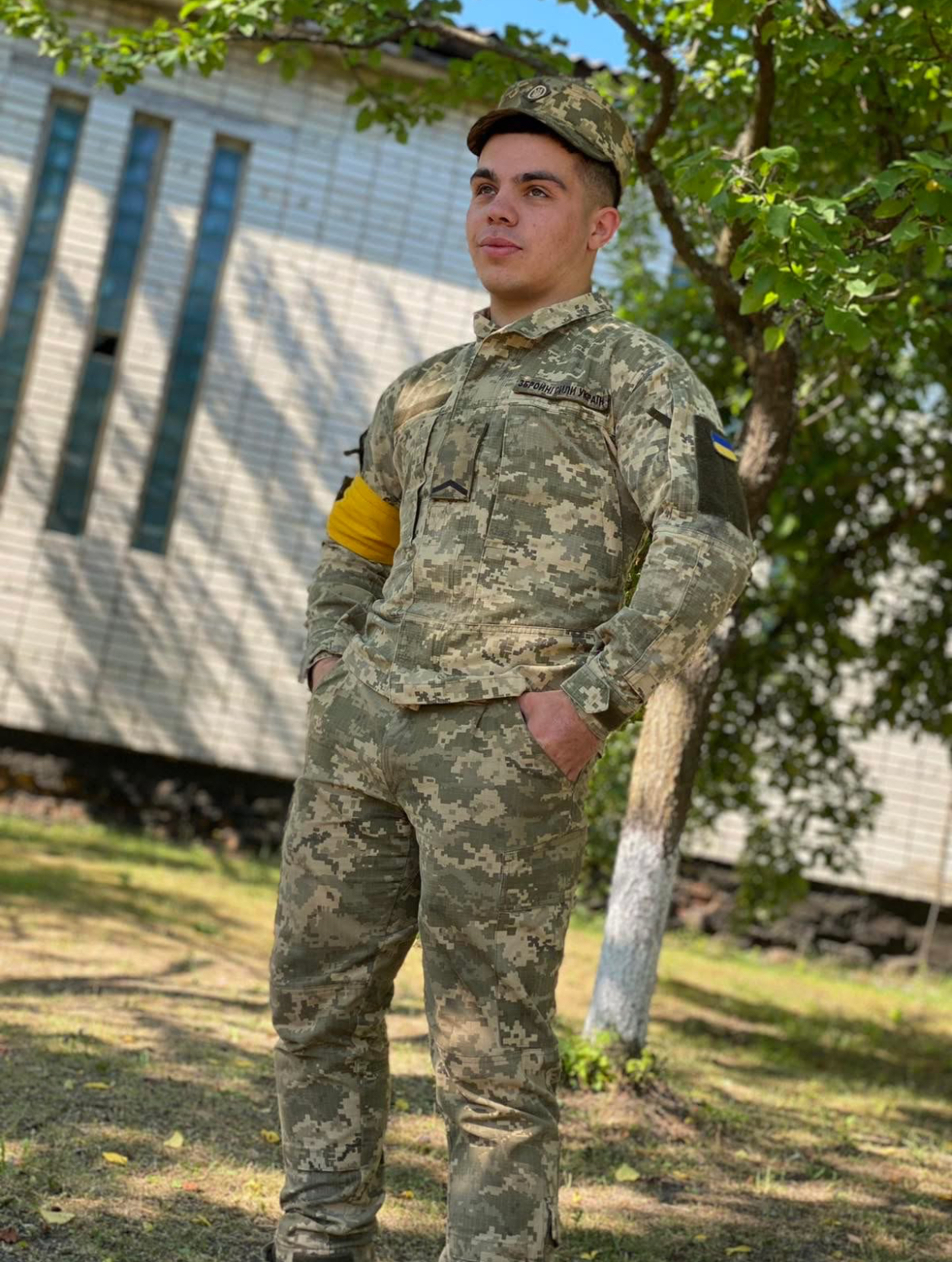 Старший солдат Сашко Мішак