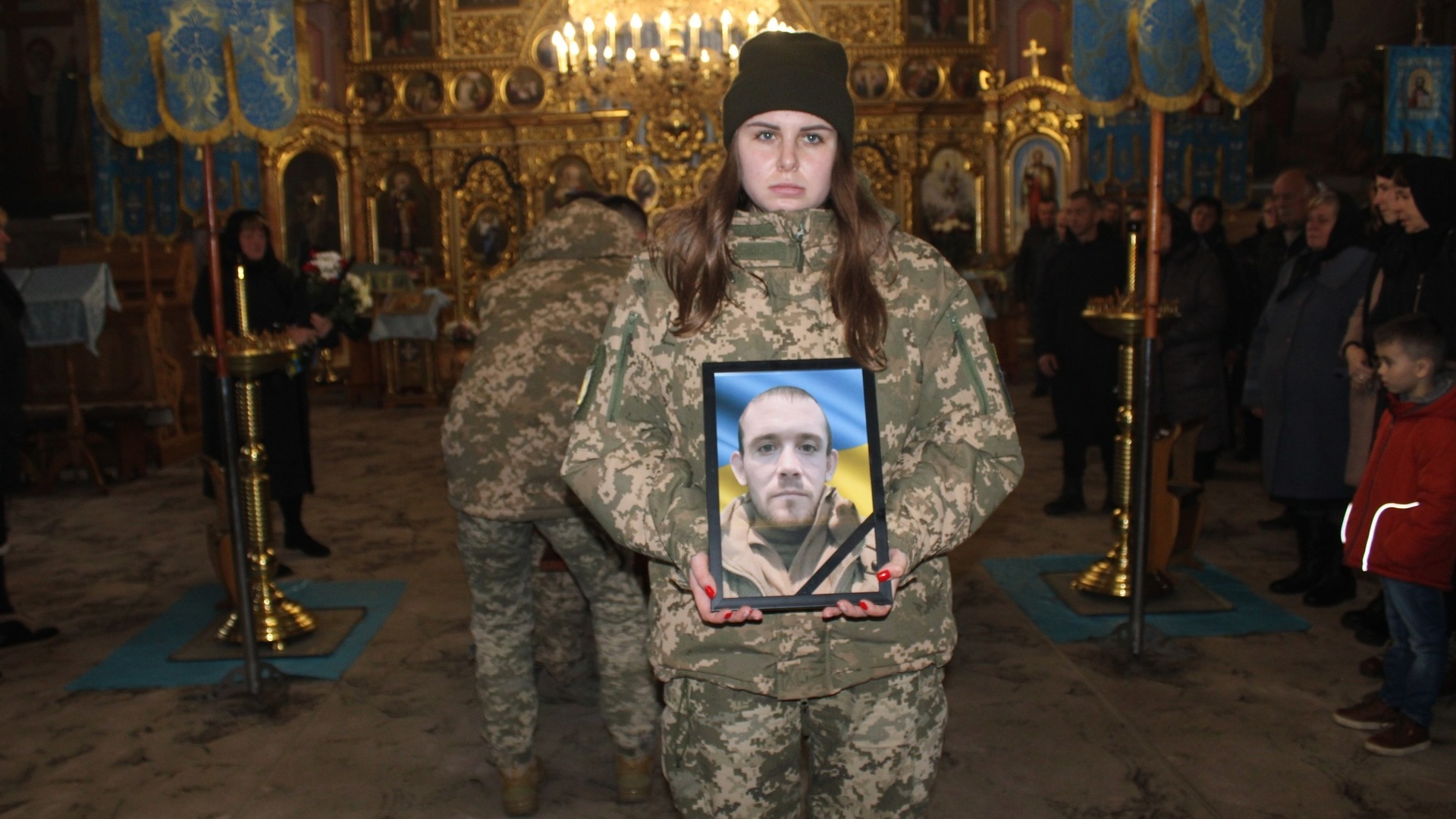 Горінчівська громада попрощалася із загиблим Захисником Павлом Дуткевичем (ФОТО)