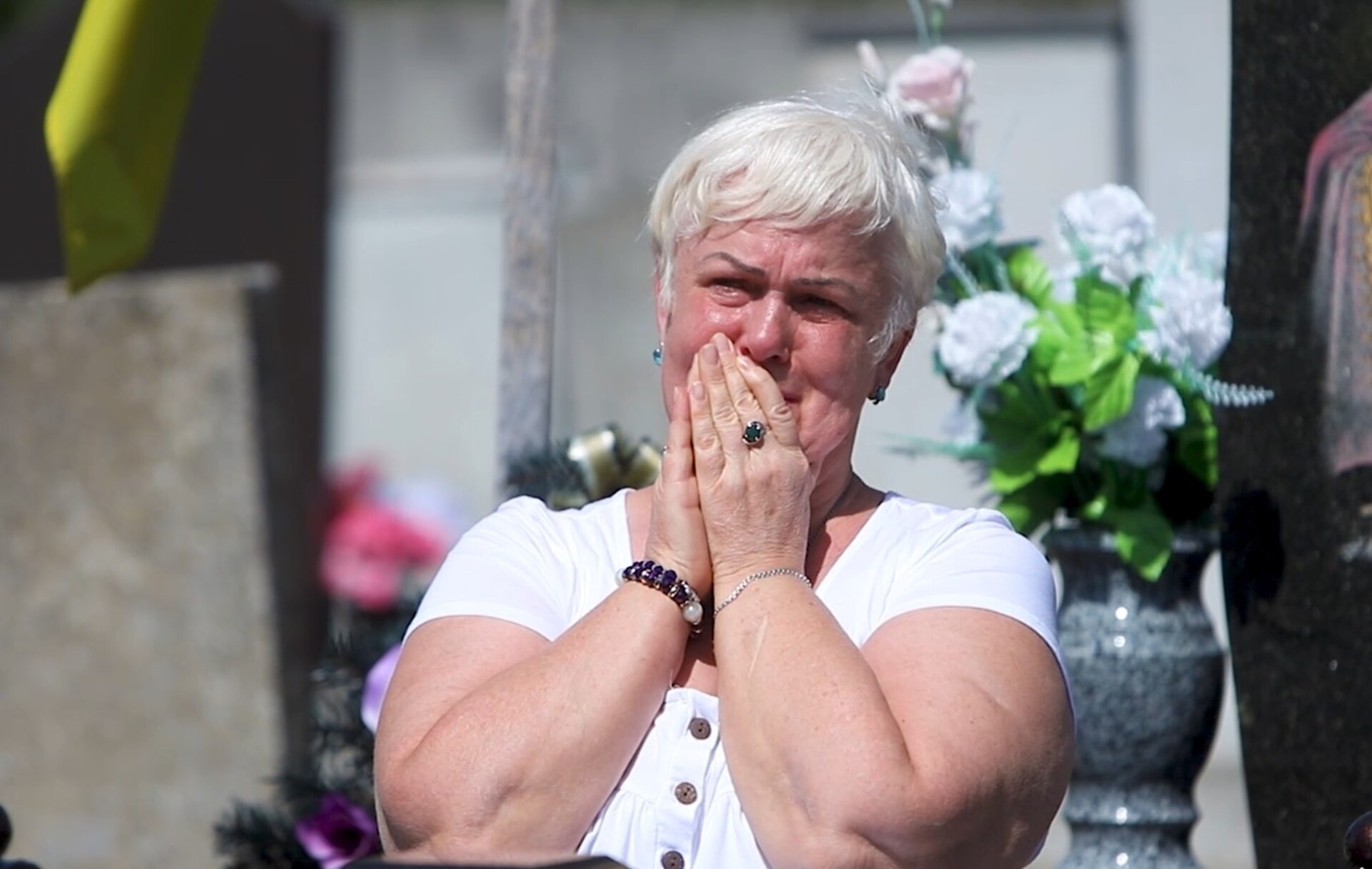 "Я щодня чекаю сина додому": спогади матері мукачівського Захисника