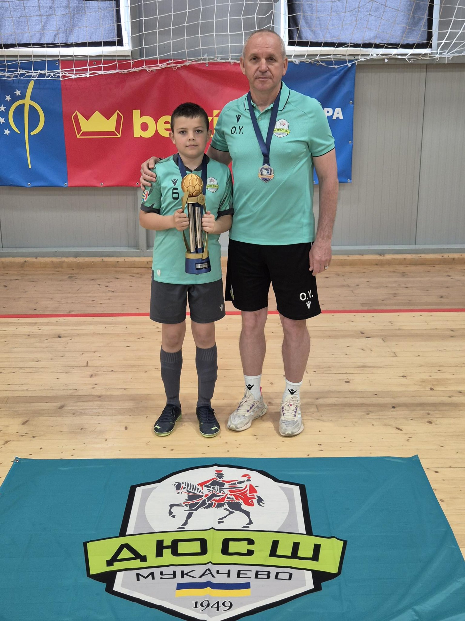 Мукачівські футзалісти стали віцечемпіонами України серед команд U-10 (ФОТО)