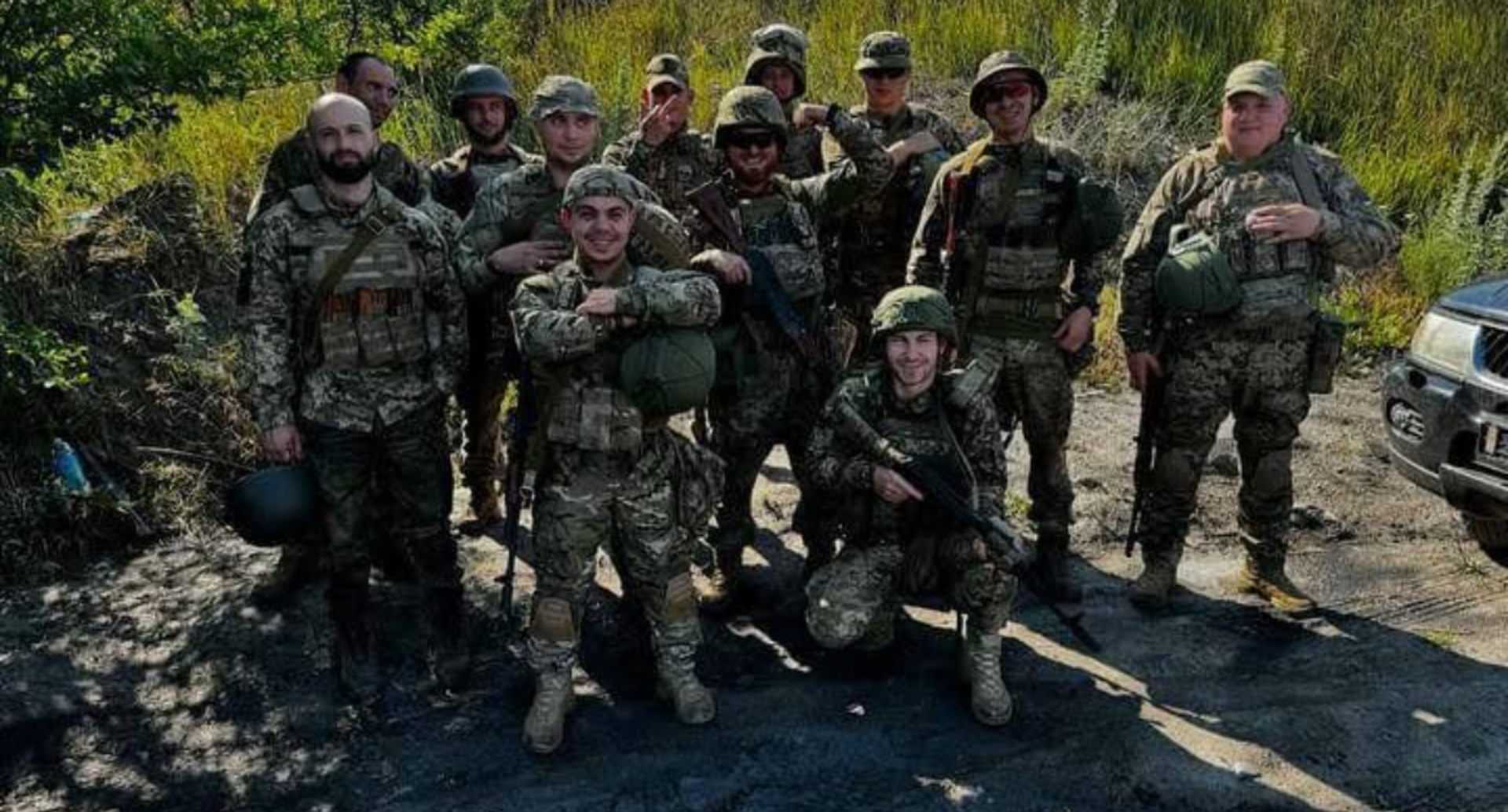 Сашко Мішак з побратимами 47 ОМБр «Магура»