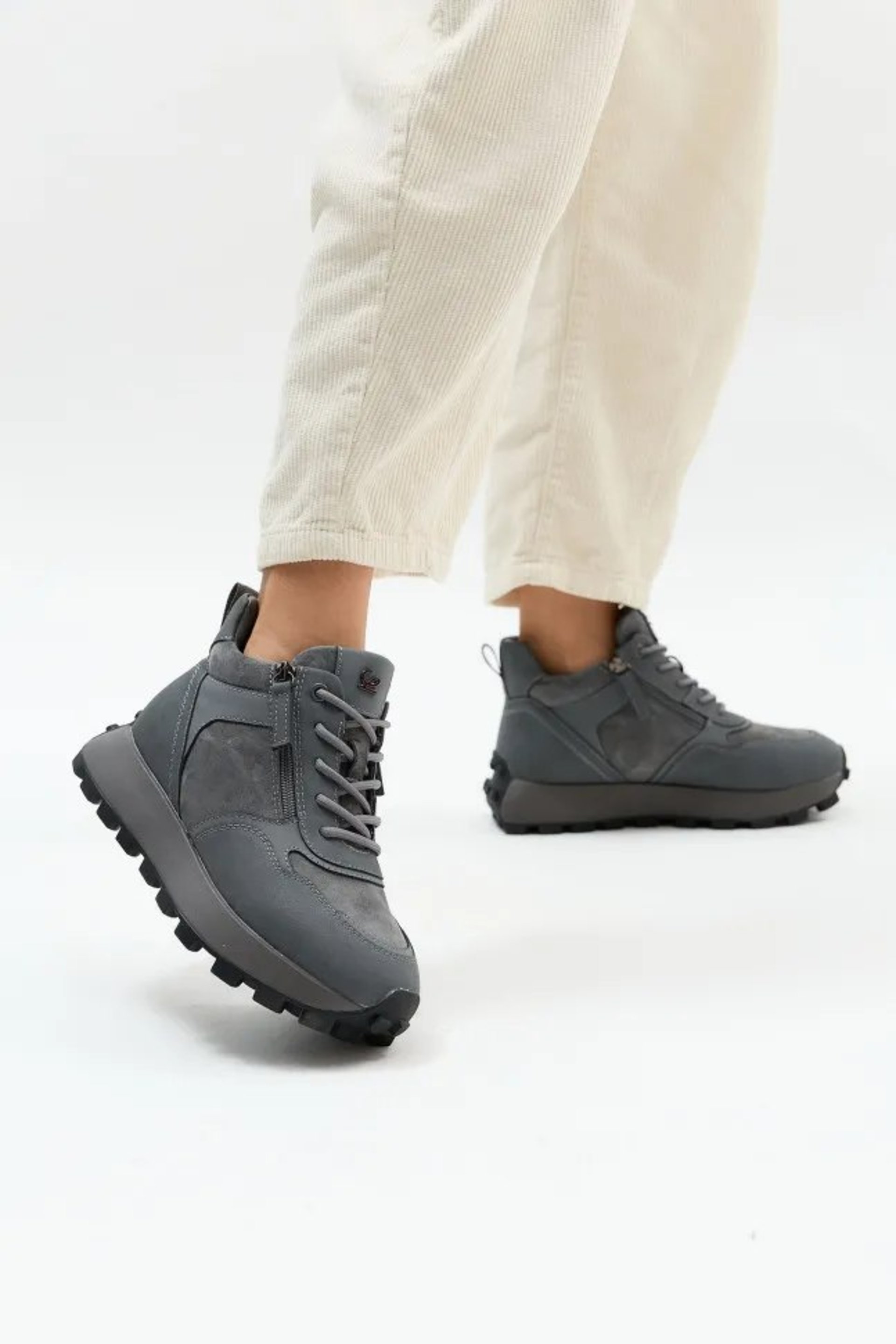 ботинки-кроссовки Lonza