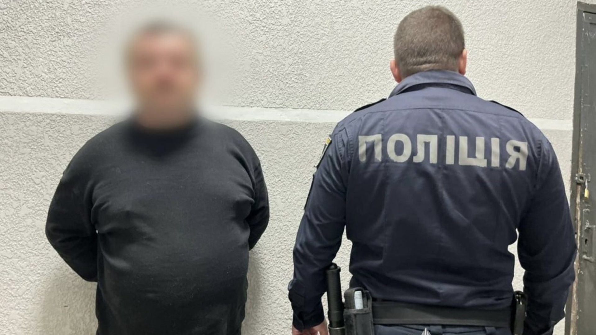 На Хустщині місцевий житель лопатою побив односельця, який прийшов до нього у гості