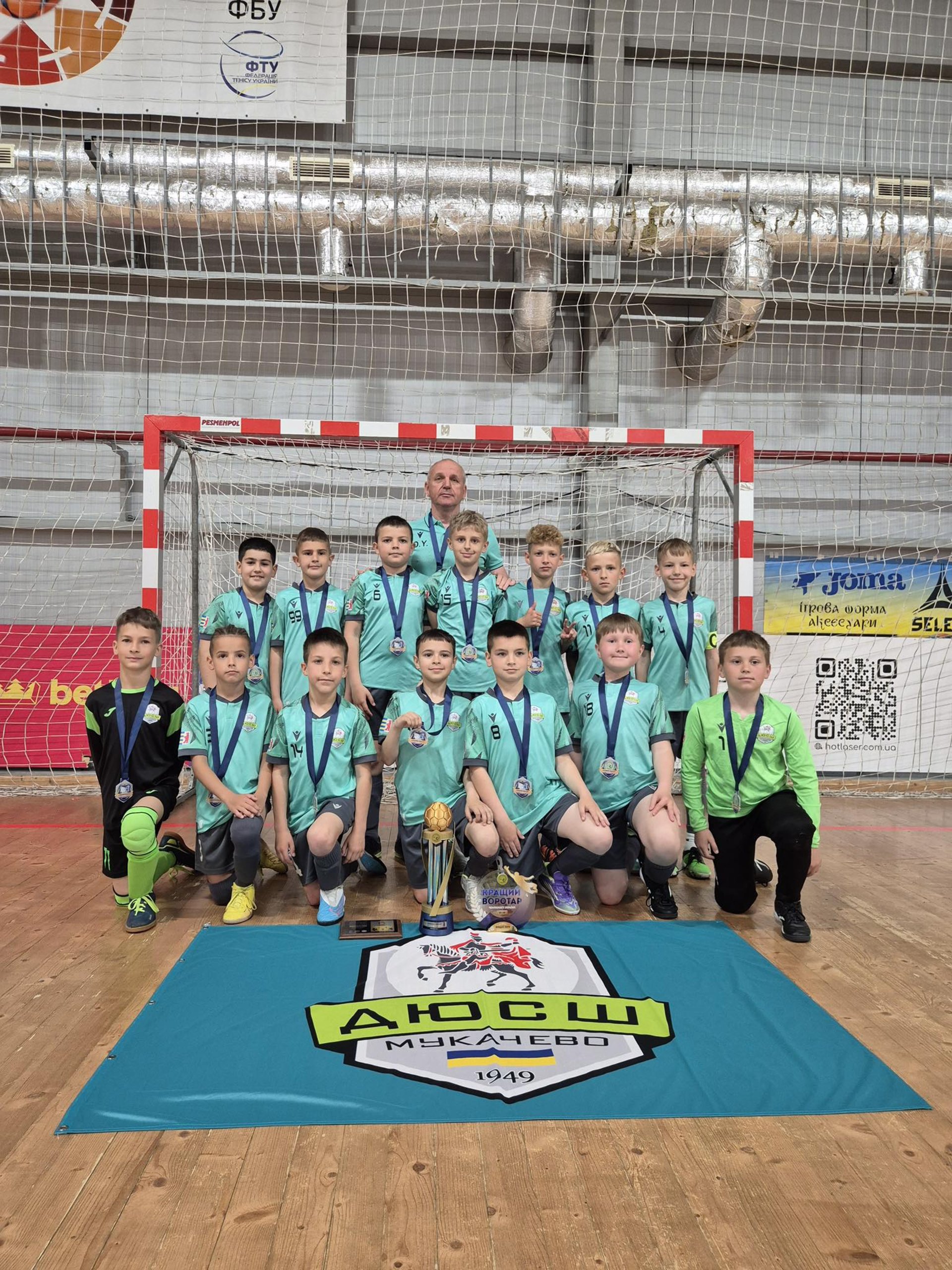 Мукачівські футзалісти стали віцечемпіонами України серед команд U-10 (ФОТО)
