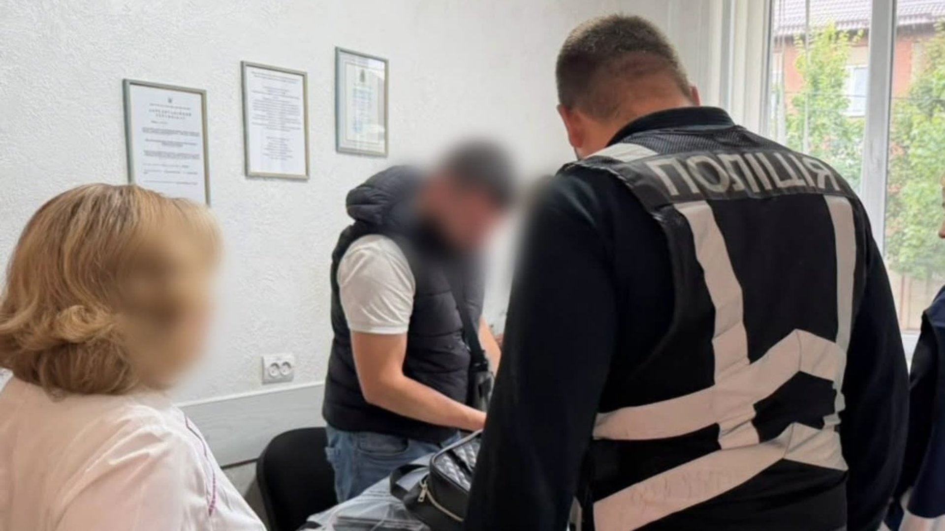 $1000 за медичний висновок для відстрочки: на Закарпатті судитимуть голову ЛКК